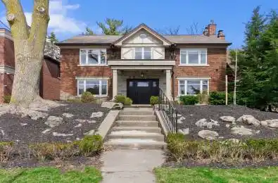 32 Parkhurst Boulevard Toronto C11 Ontario M4G 2C6