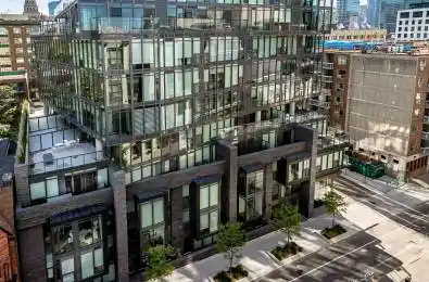 15 Beverley Street Unit# Th25 Toronto C01 Ontario M5T 1X8