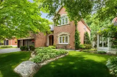 86 Charing Crescent Aurora Ontario L4G 6P5