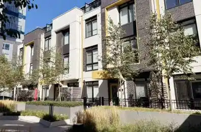 100 River Street Unit# Th08 Toronto C08 Ontario M5A 0S3