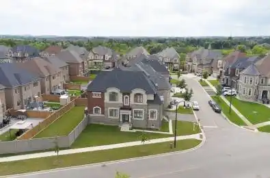 52 Gordon Randle Drive Brampton Ontario L6P 4H8