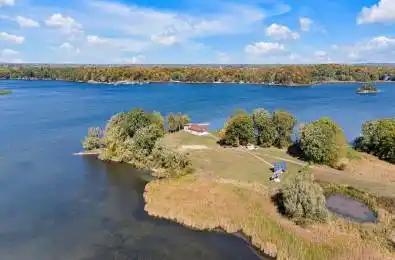 429 Fuller Road Frontenac Islands Ontario K0H 2E0