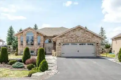 42 Huntingwood Crescent Kawartha Lakes Ontario K0M 1A0