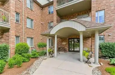 20 Station Square Unit# 103 Centre Wellington Ontario N0B 1S0