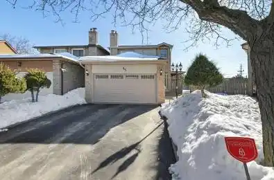 43 Carey Crescent Markham Ontario L3R 3E6