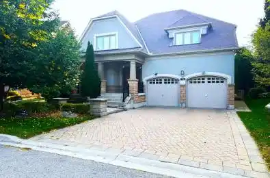 73 Glengordon Crescent Markham Ontario L6C 0K1