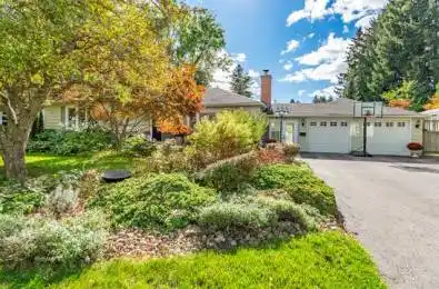 32 Parker Avenue Hamilton Ontario L9G 1A7