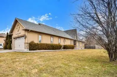 168 Twyn Rivers Drive Pickering Ontario L1V 1E2