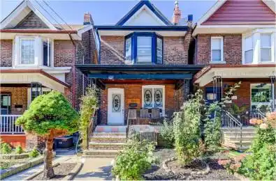 212 Symington Avenue Toronto W02 Ontario M6P 3W6