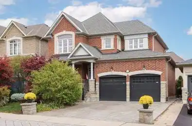17 Hawkridge Trail Brampton Ontario L6P 2T5