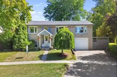 931 Bayview Avenue Whitby Ontario L1N 1E2