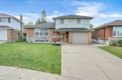 132 Greeningdon Drive Hamilton Ontario L9A 4W7