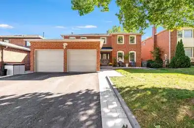 1872 Flintlock Court Mississauga Ontario L5L 3E1