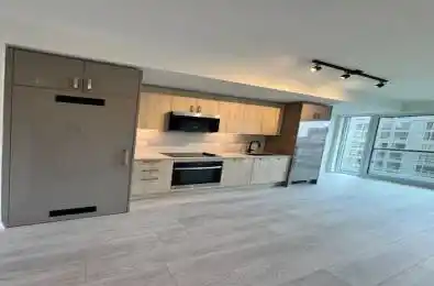 280 Dundas Street Unit# 807 Toronto C01 Ontario M5T 1G2