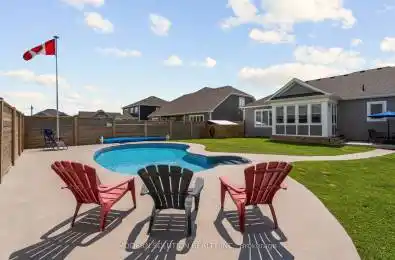 35 Browning Boulevard Bracebridge Ontario P1L 0G2