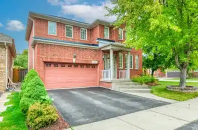 2401 Aztec Gate Oakville Ontario L6M 4X3