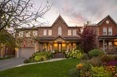 4 Galloway Crescent Uxbridge Ontario L9P 1W8