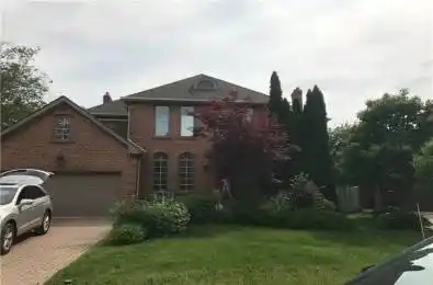 21 Tahoe Court Toronto C13 Ontario M3B 3M6