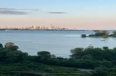 59 Annie Craig Drive Unit# 704 Toronto W06 Ontario M8V 0C4