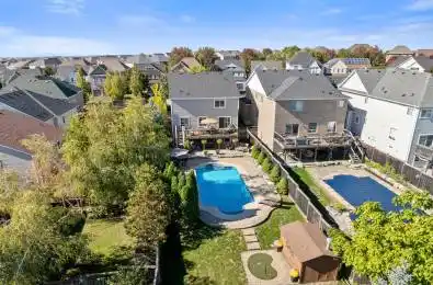 1586 Docking Court Oshawa Ontario L1K 0H3