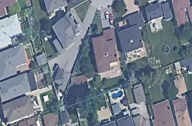 119 Glen Long Avenue Toronto W04 Ontario M6B 2M4