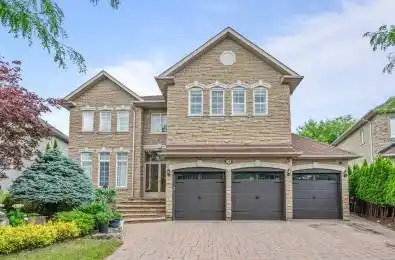 55 Frybrook Crescent Richmond Hill Ontario L4B 4B9