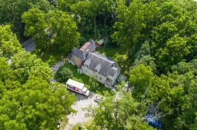 60 Drummond Street Perth Ontario K7H 2K4