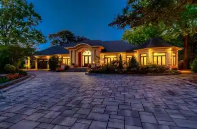 431 Fourth Line Oakville Ontario L6L 5A5