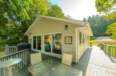 214 2 Road Mapleton Ontario N0G 1P0