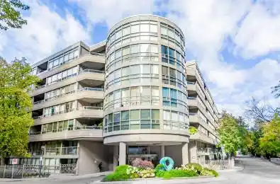 18 Lower Village Gate Unit# 307 Toronto C03 Ontario M5P 3M1