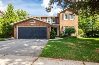 1020 Roxborough Drive Oakville Ontario L6M 1E3