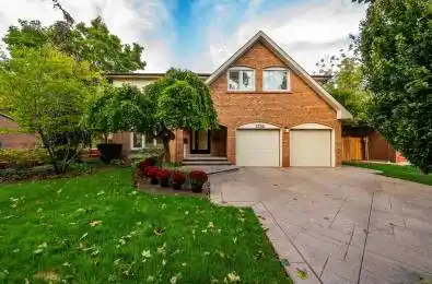1726 Sherwood Forrest Circle Mississauga Ontario L5K 2H6