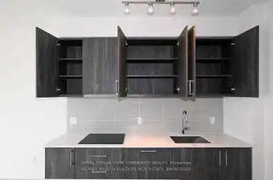 576 Front Street Unit# 1605E Toronto C01 Ontario M5V 1C1