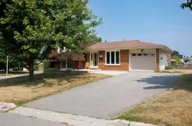 573 Saugeen Crescent Peterborough South Ontario K9J 1J9