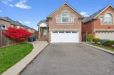6069 Maple Gate Circle Mississauga Ontario L5N 7B1
