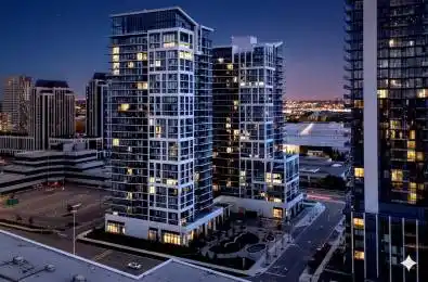 9000 Jane Street Unit# PH 212 Vaughan Ontario L4K 2M9