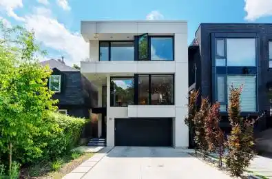 30 Gilgorm Road Toronto C04 Ontario M5N 2M5