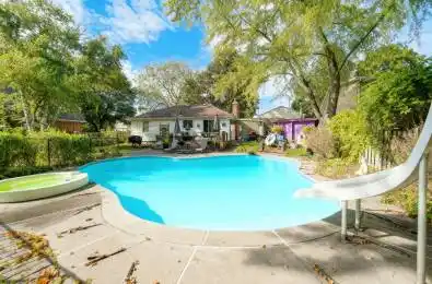 10813 Victoria Square Boulevard Markham Ontario L6C 1J3