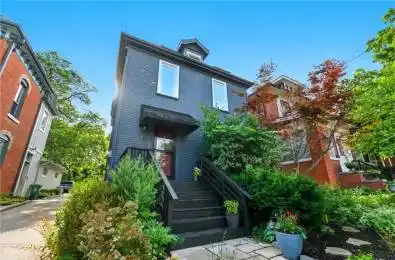 35 MOUNTAIN Avenue Hamilton Ontario L8P 4E8