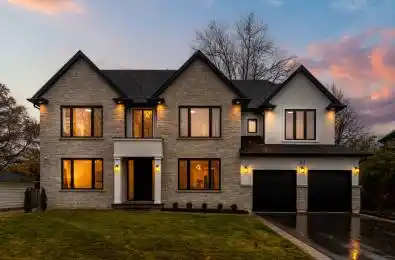 102 Cumming Court Hamilton Ontario L9G 1V3