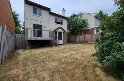 35 Wintermute Boulevard Toronto E05 Ontario M1W 3M5