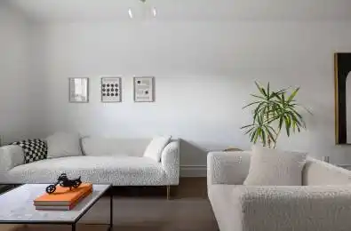 15 Kintyre Avenue Toronto E01 Ontario M4M 1M2