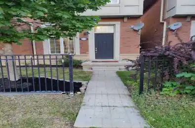 3373 Eglinton Avenue Mississauga Ontario L5M 7W8