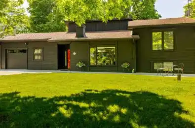 6779 Roger Stevens Drive Montague Ontario K7A 4S6