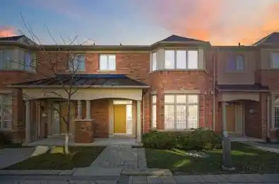 109 Legends Way Markham Ontario L3R 6A6