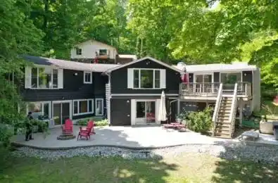 21 Lakeview Crescent Tiny Ontario L9M 1R2