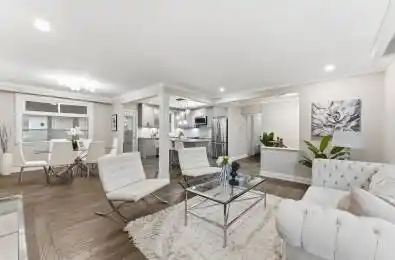 156 Trayborn Drive Richmond Hill Ontario L4C 4L1