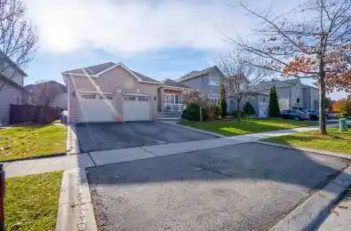 17 Lomond Avenue Vaughan Ontario L6A 2N7