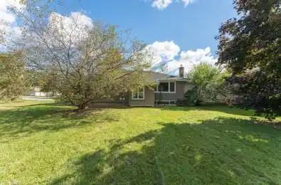 740 Collins Bay Road Unit# 1 Kingston Ontario K7M 5G9