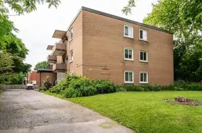 52 Hiawatha Street Unit# 301 St. Thomas Ontario N5P 2T4